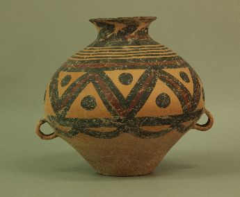 圆点折线纹彩陶罐