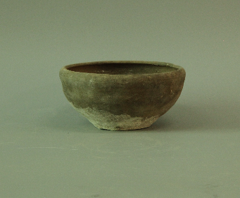 旋纹灰陶碗